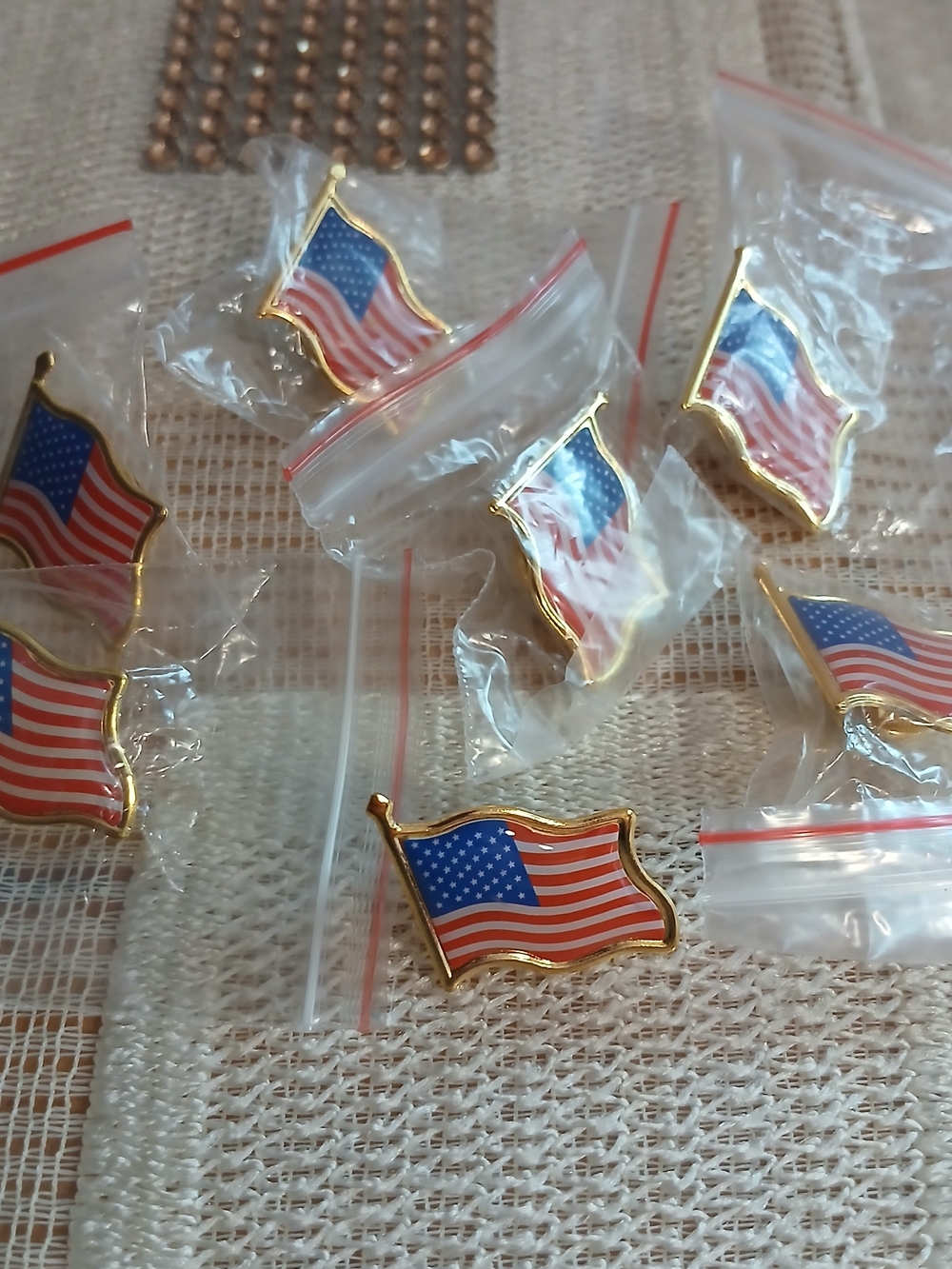 Lot of 7 USA Flag Pin Back Buttons United States Of America Lapel Pin Vng